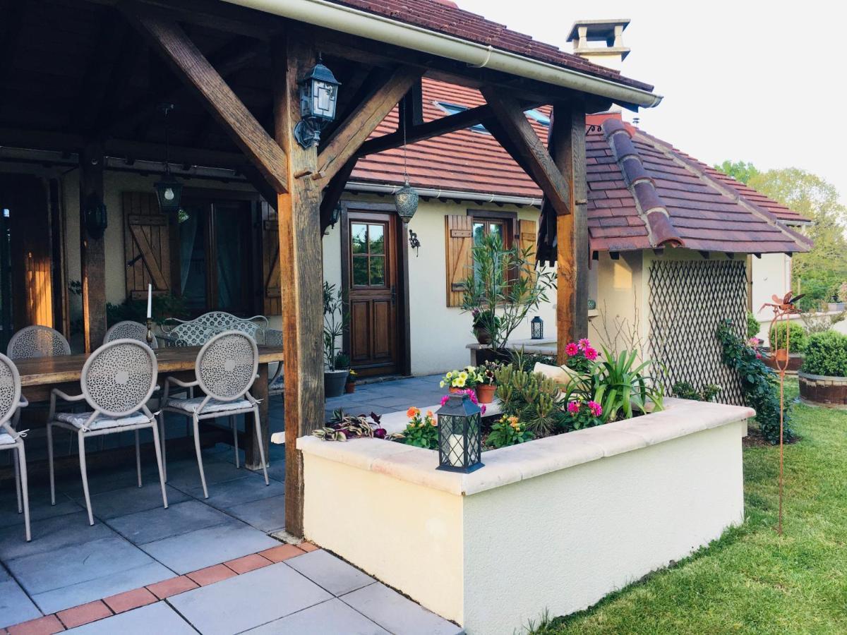 Libellule Bed and Breakfast Coussac-Bonneval Buitenkant foto